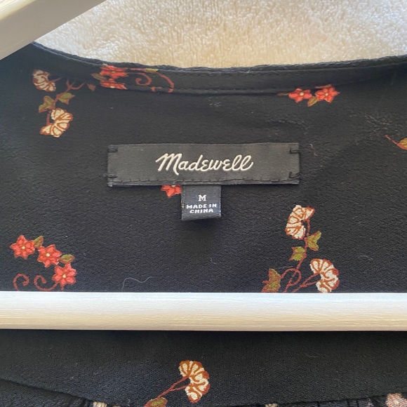 Madewell-Black, floral, wrap top - Picture 4 of 7